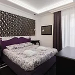 Aurora Luxury Suites