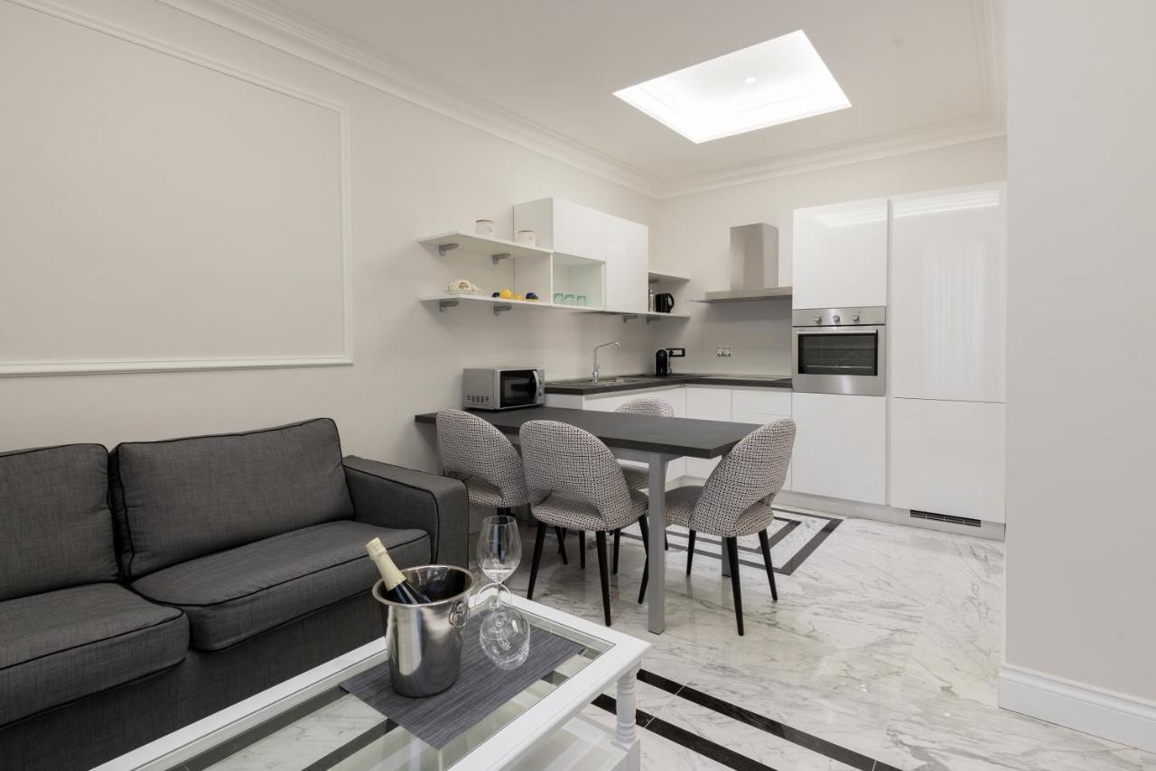 Aurora Luxury Suites * Rome
