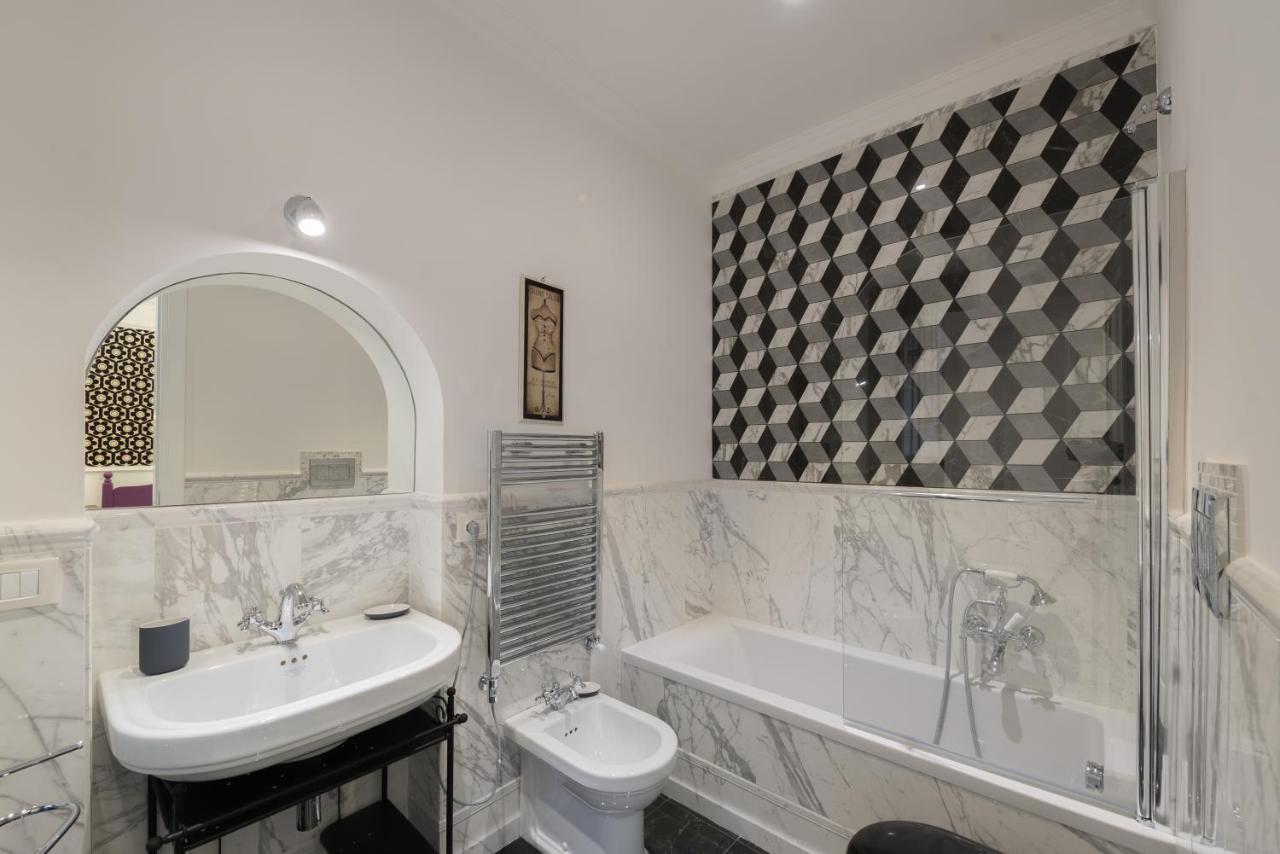 Aurora Luxury Suites Apartment Rome